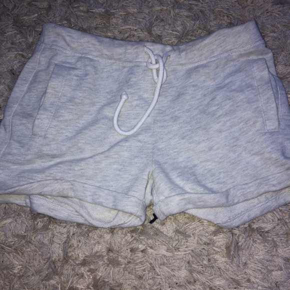 Short - Picture 1 of 3